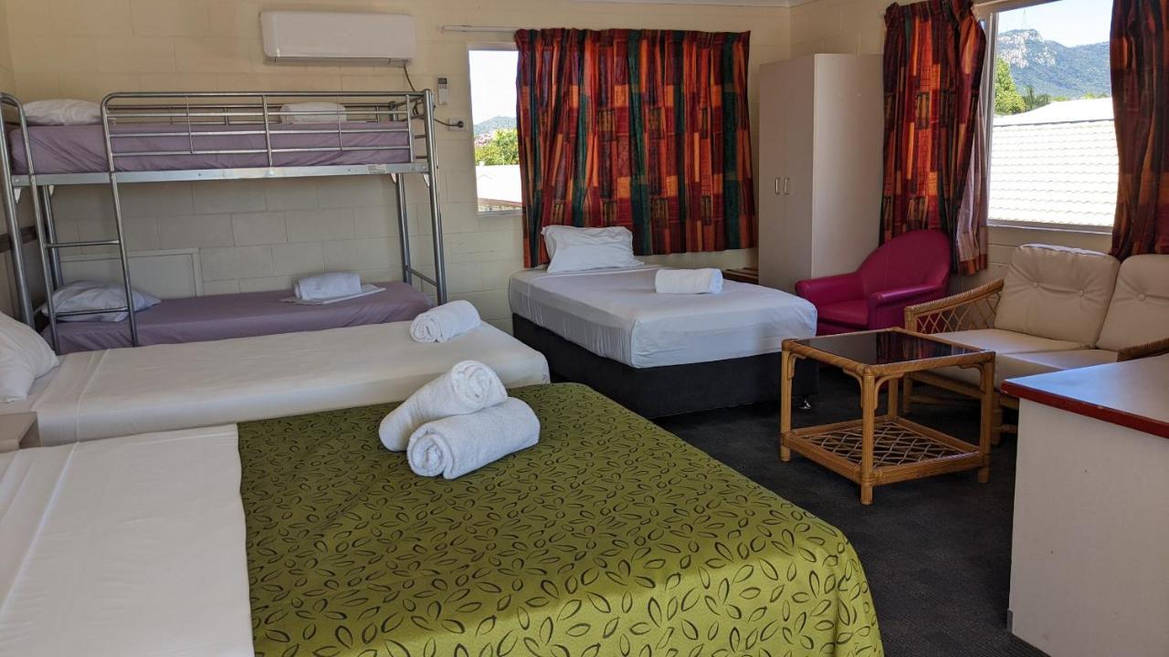 Monte Carlo Motor Inn Townsville Eksteriør billede