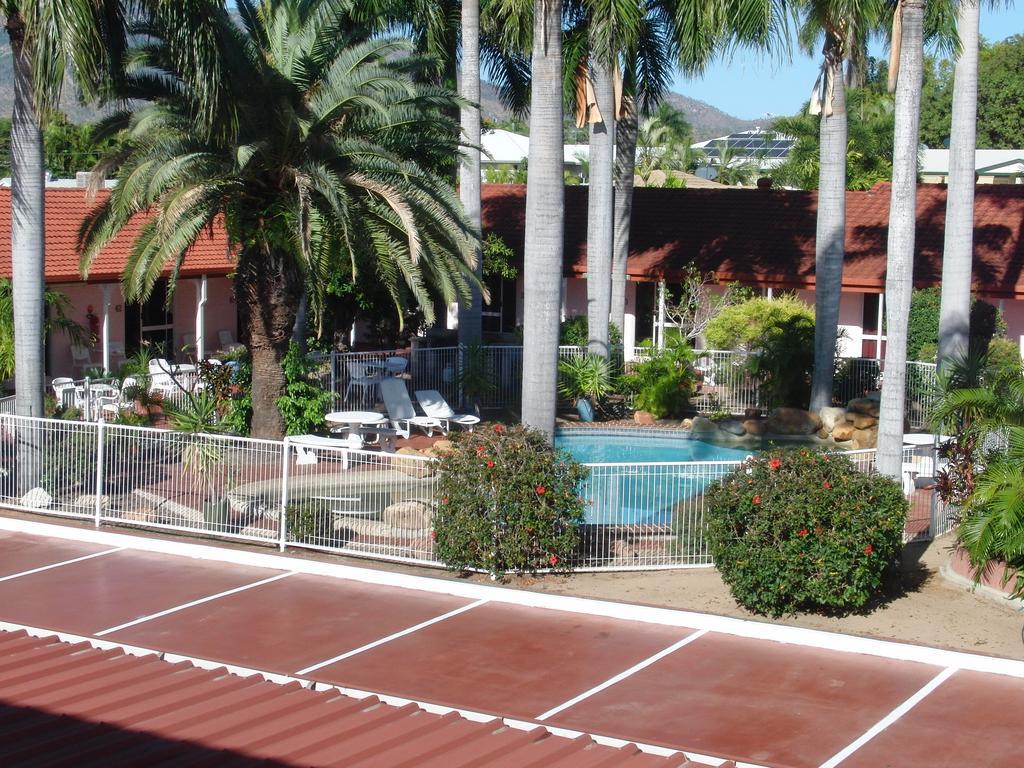 Monte Carlo Motor Inn Townsville Eksteriør billede
