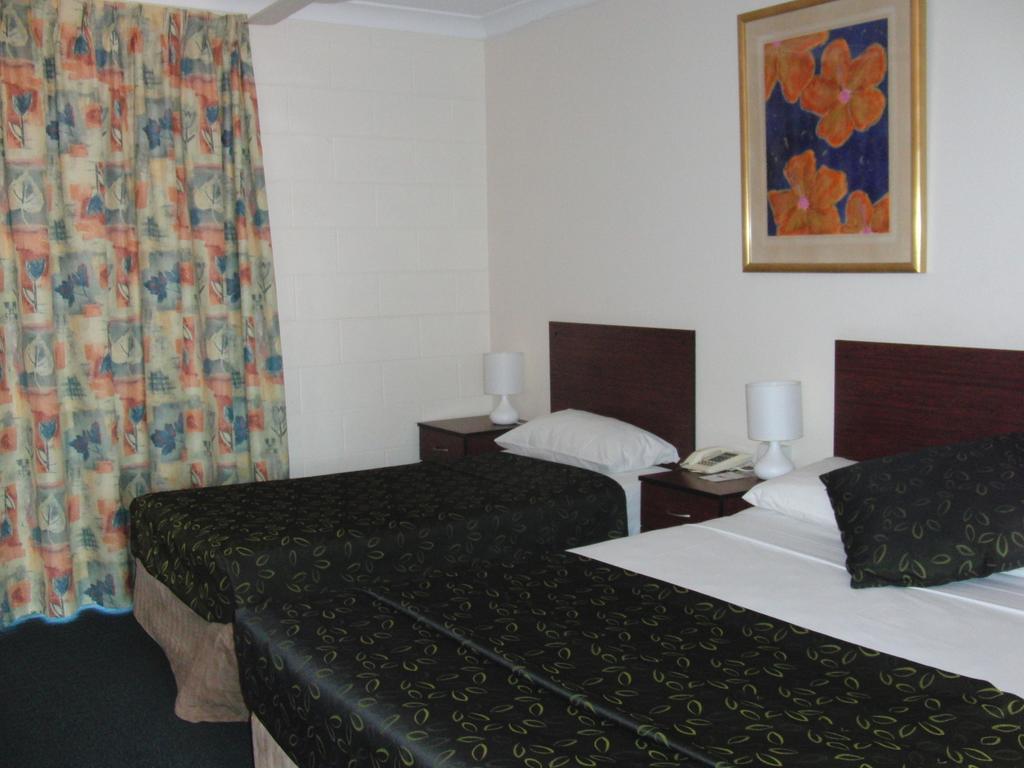 Monte Carlo Motor Inn Townsville Eksteriør billede